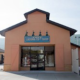 Water Side Gift Shop